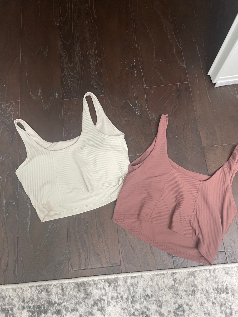 Old Navy Ribbed Powersoft Workout Tanks - 2 pack - Picture 6 of 6